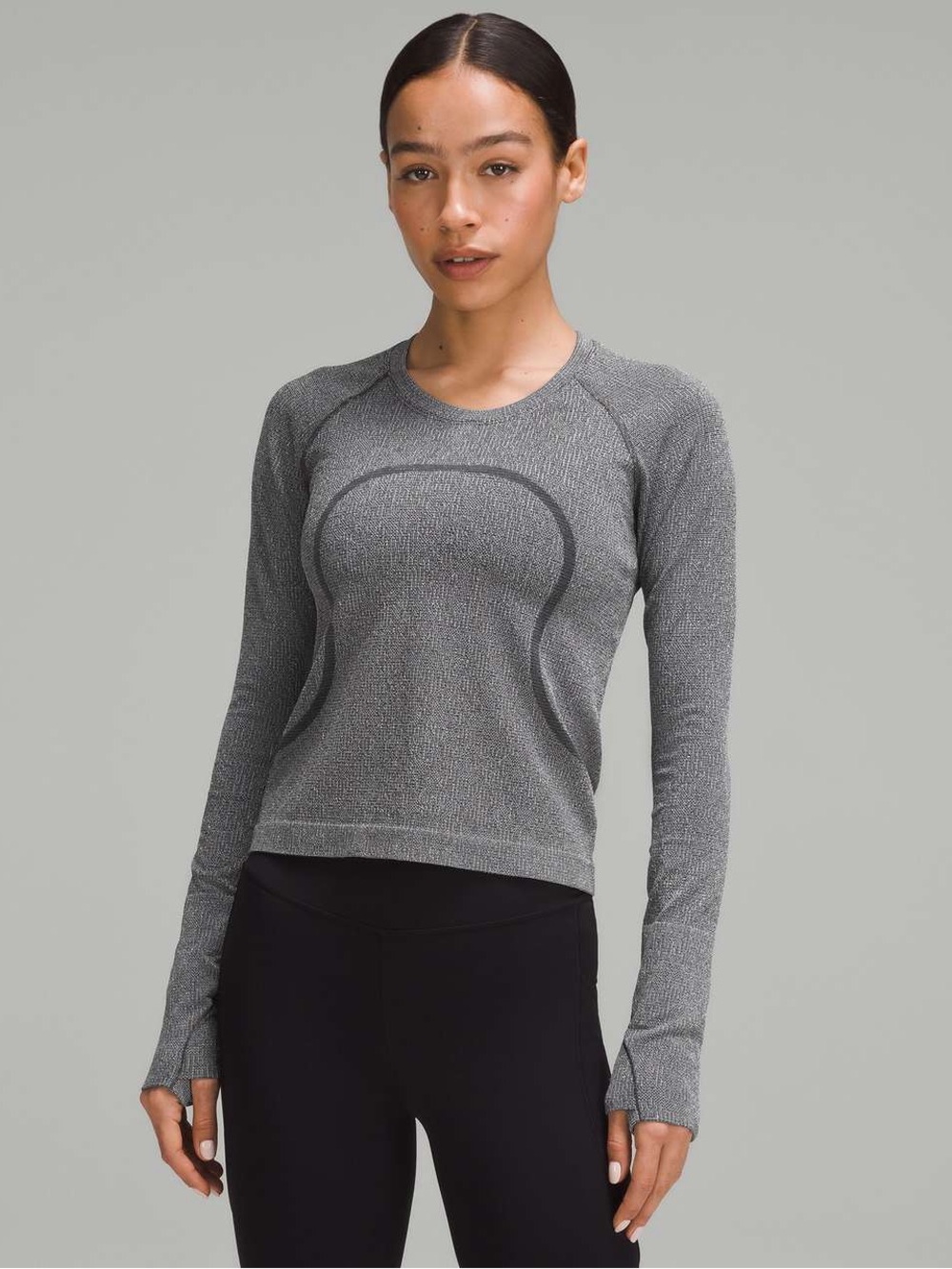 Lululemon Swiftly Tech Long-Sleeve Shirt 2.0 Waist Length Black White Size 4